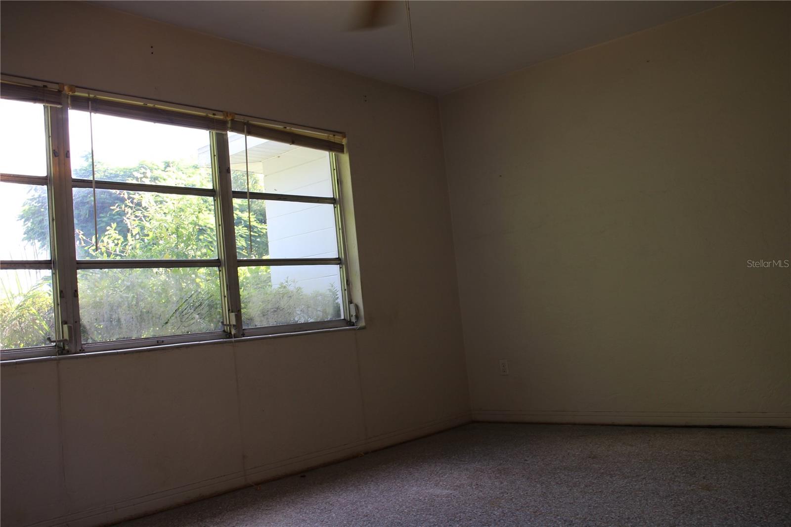 Image 7 of 17 For 5818 19th Avenue S