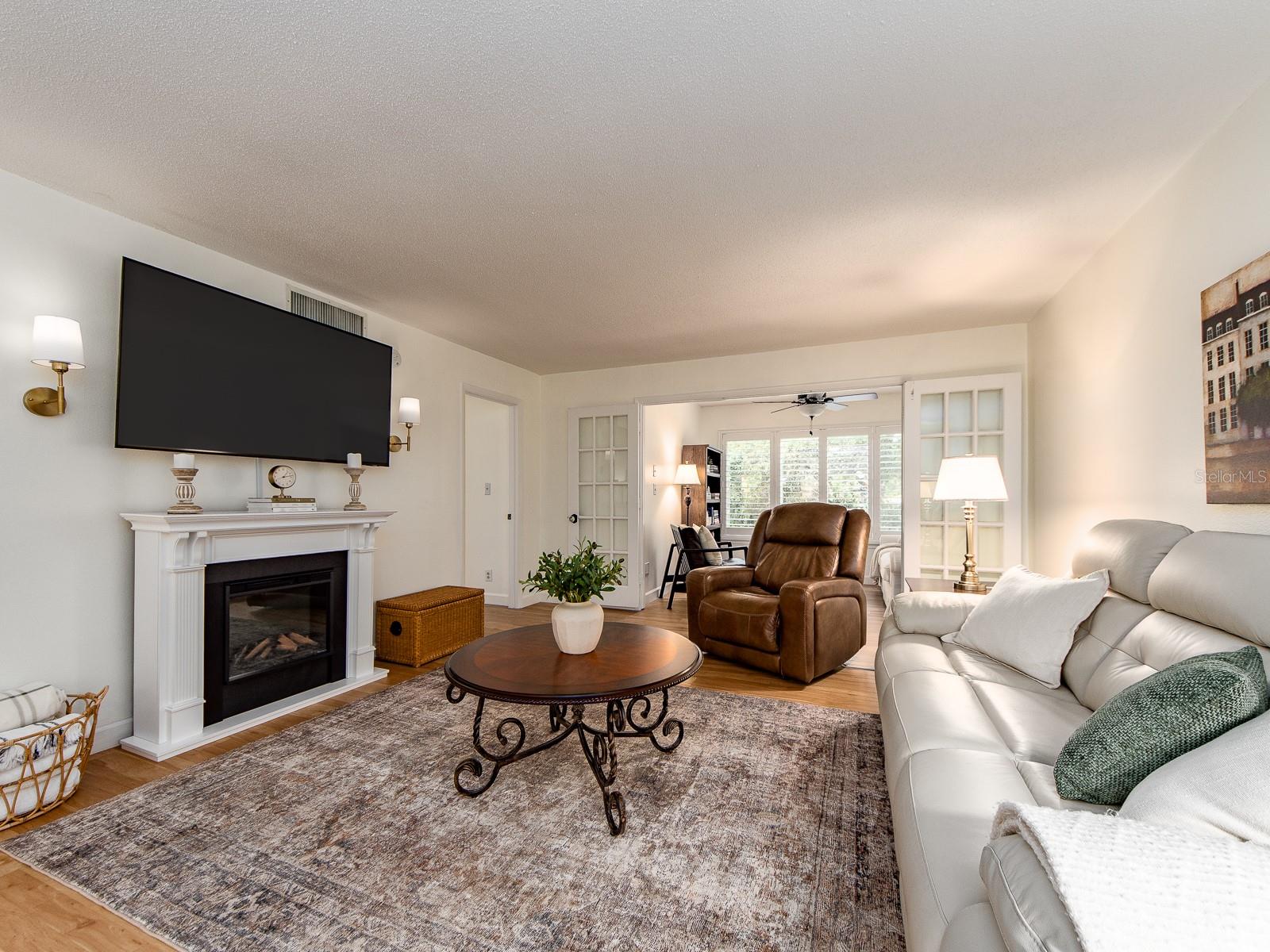 Image 16 of 38 For 3078 Eastland Boulevard 205
