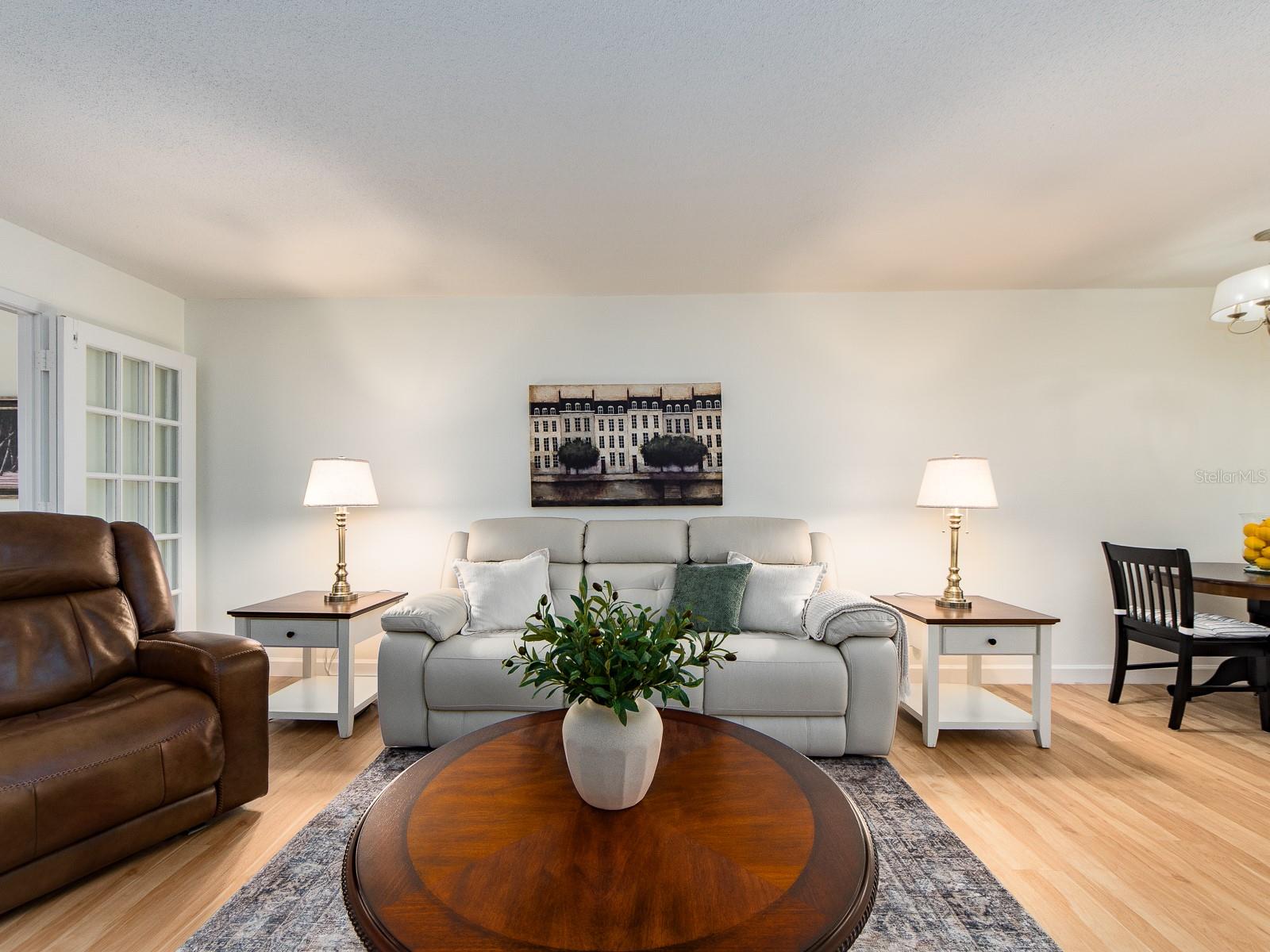 Image 20 of 38 For 3078 Eastland Boulevard 205
