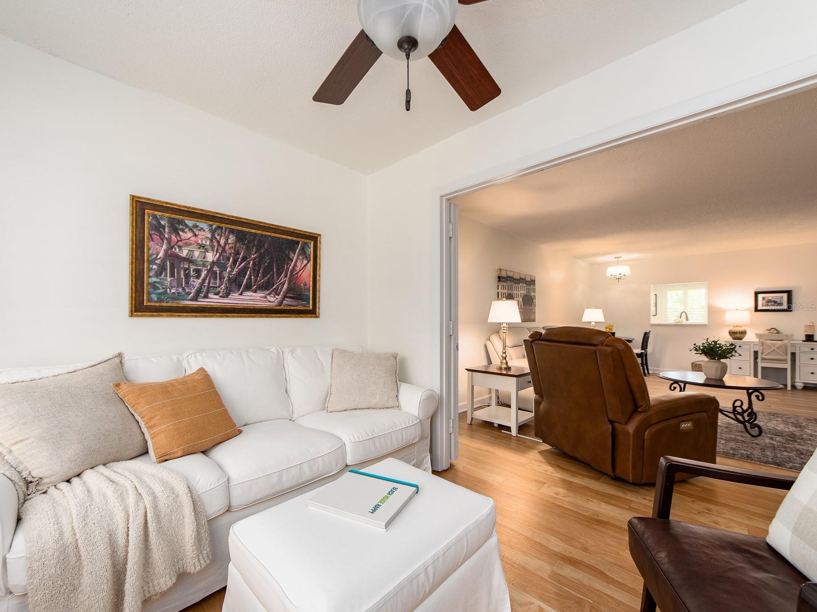 Image 22 of 38 For 3078 Eastland Boulevard 205