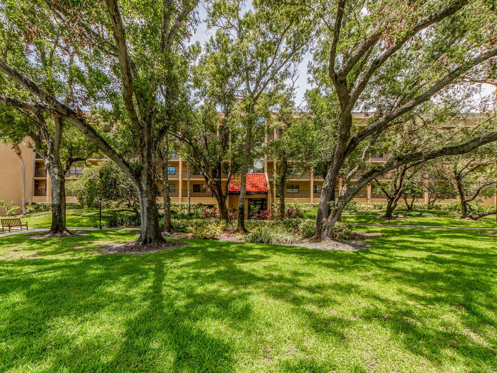 Image 3 of 38 For 3078 Eastland Boulevard 205