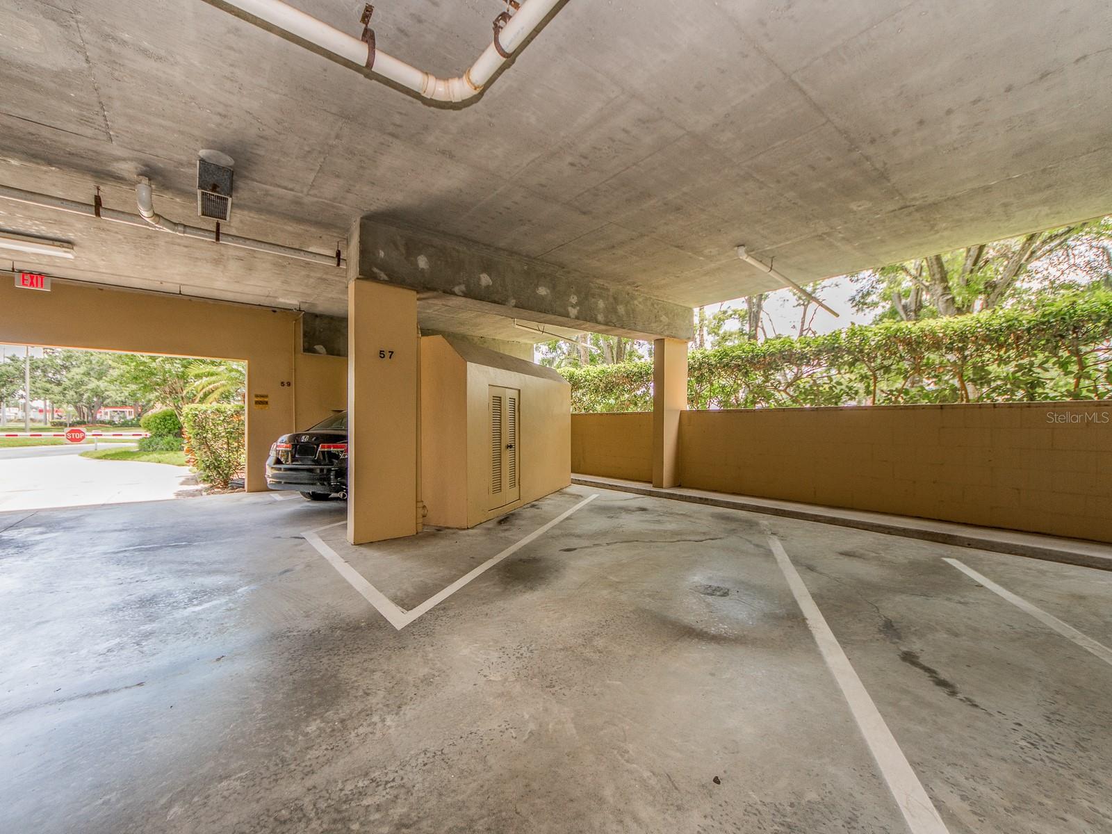 Image 34 of 38 For 3078 Eastland Boulevard 205