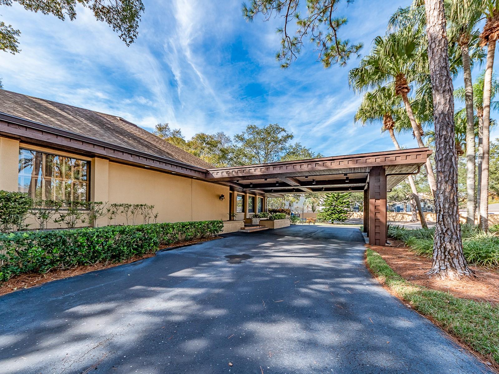 Image 36 of 38 For 3078 Eastland Boulevard 205