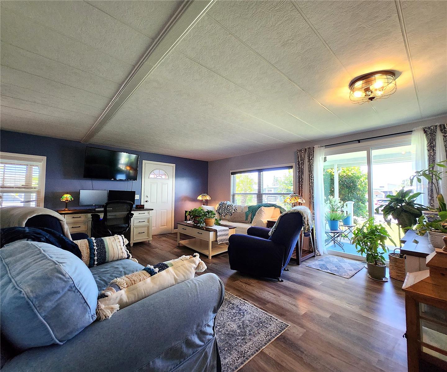 Image 12 of 65 For 5258 Wisteria Circle