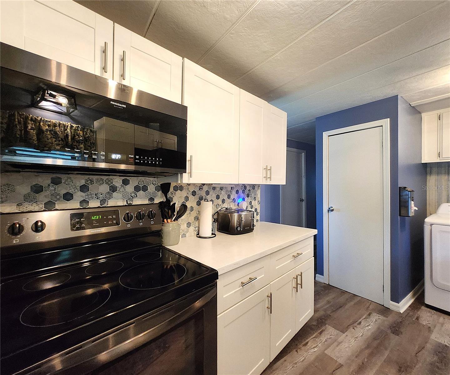 Image 24 of 65 For 5258 Wisteria Circle