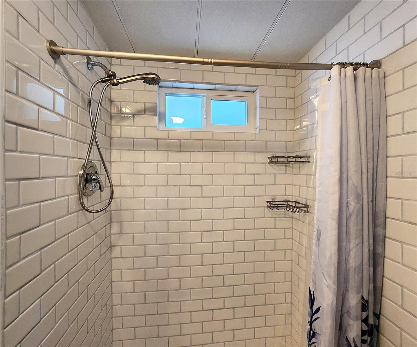Image 43 of 65 For 5258 Wisteria Circle