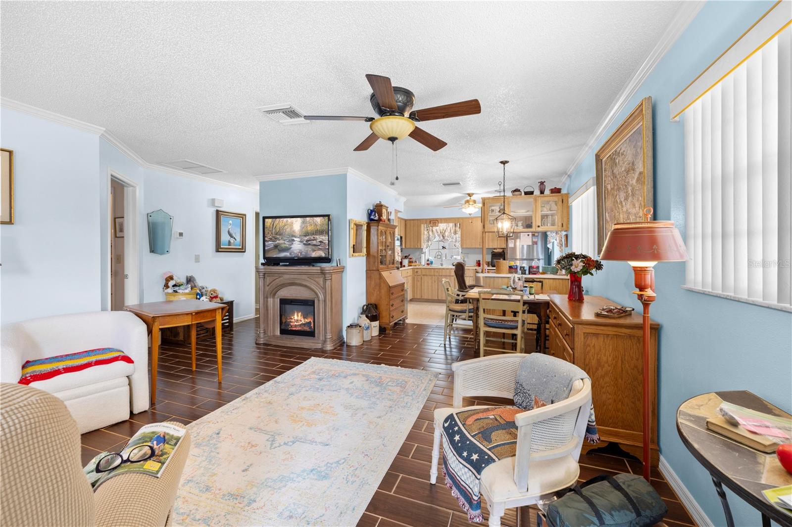 Image 2 of 33 For 6643 Kelsey Lane 4b