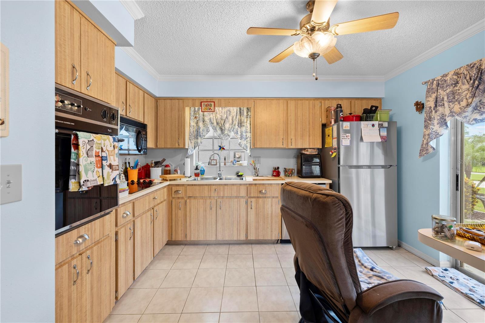 Image 7 of 33 For 6643 Kelsey Lane 4b