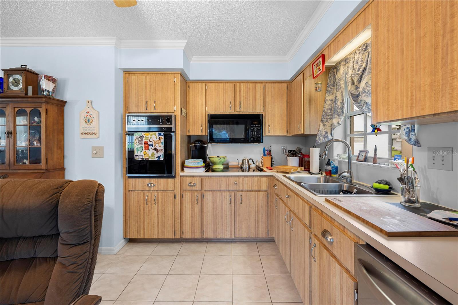 Image 9 of 33 For 6643 Kelsey Lane 4b