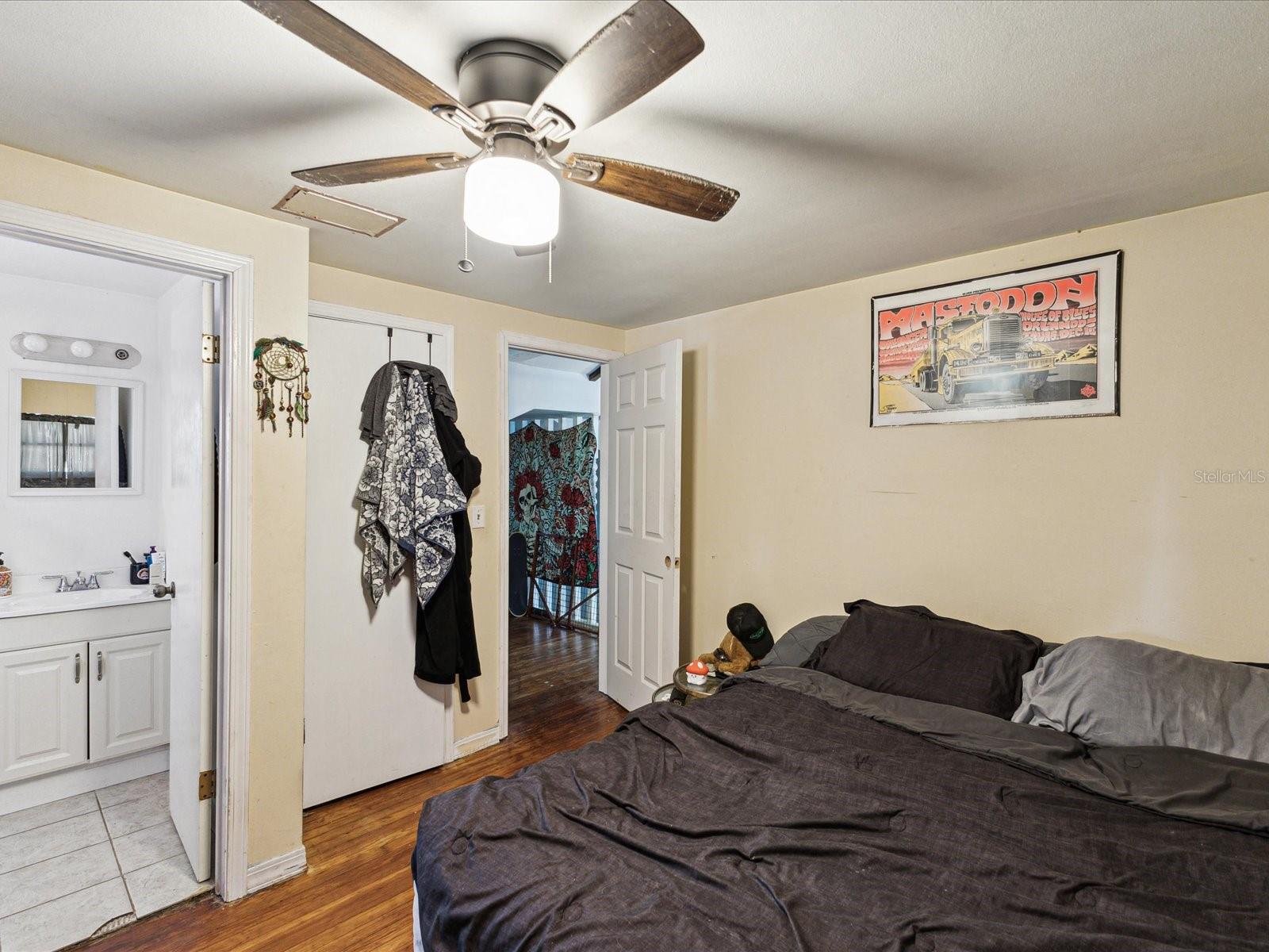 Listing photo id 20 for 5604 Cherokee Avenue