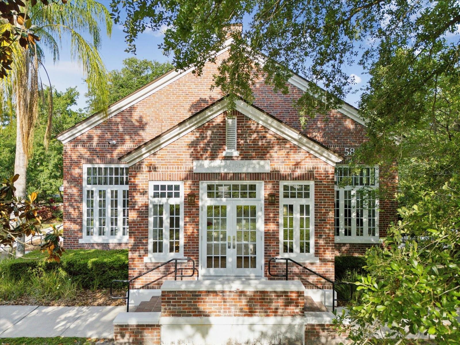 Listing photo id 41 for 5604 Cherokee Avenue