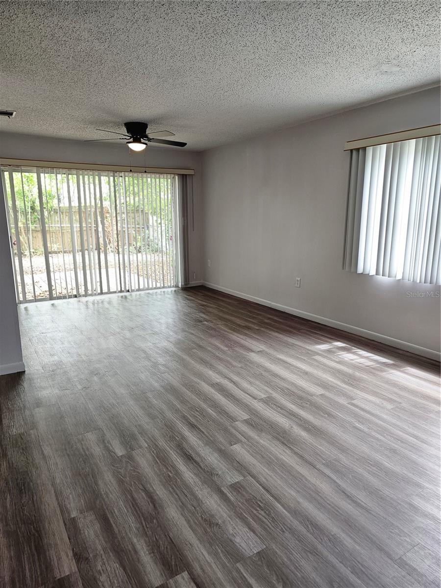 Image 8 of 12 For 11849 96th Place
