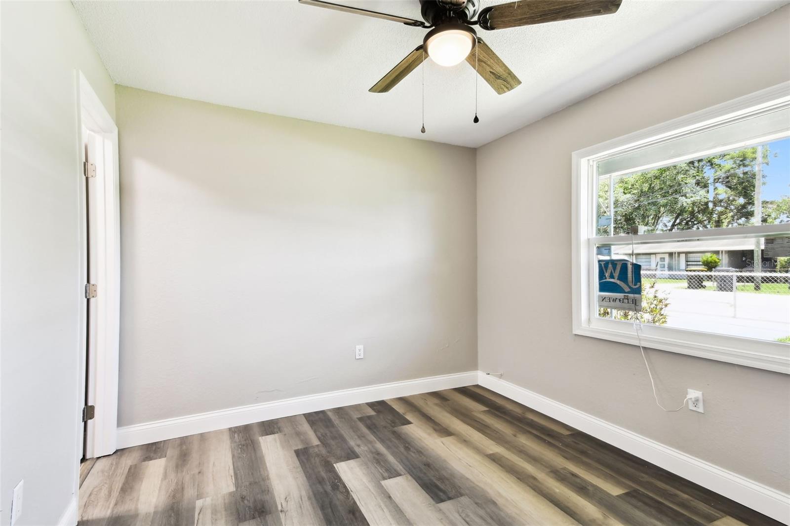 Image 22 of 61 For 2902 Wheeler Street