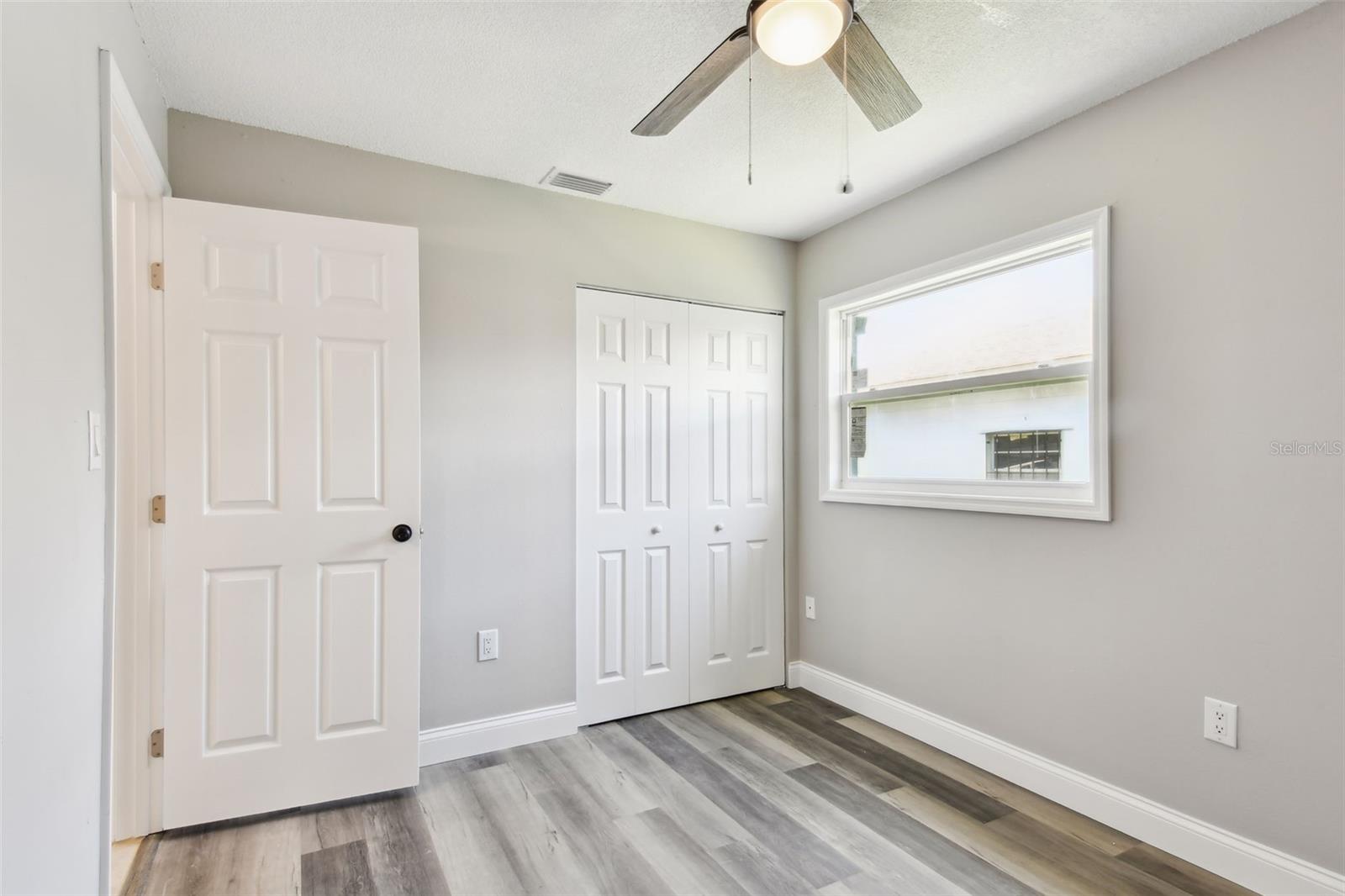 Image 30 of 61 For 2902 Wheeler Street