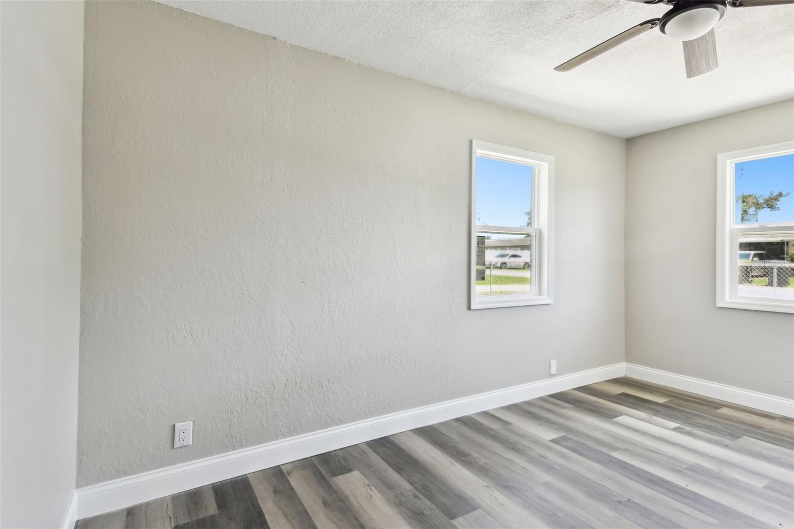 Image 41 of 61 For 2902 Wheeler Street