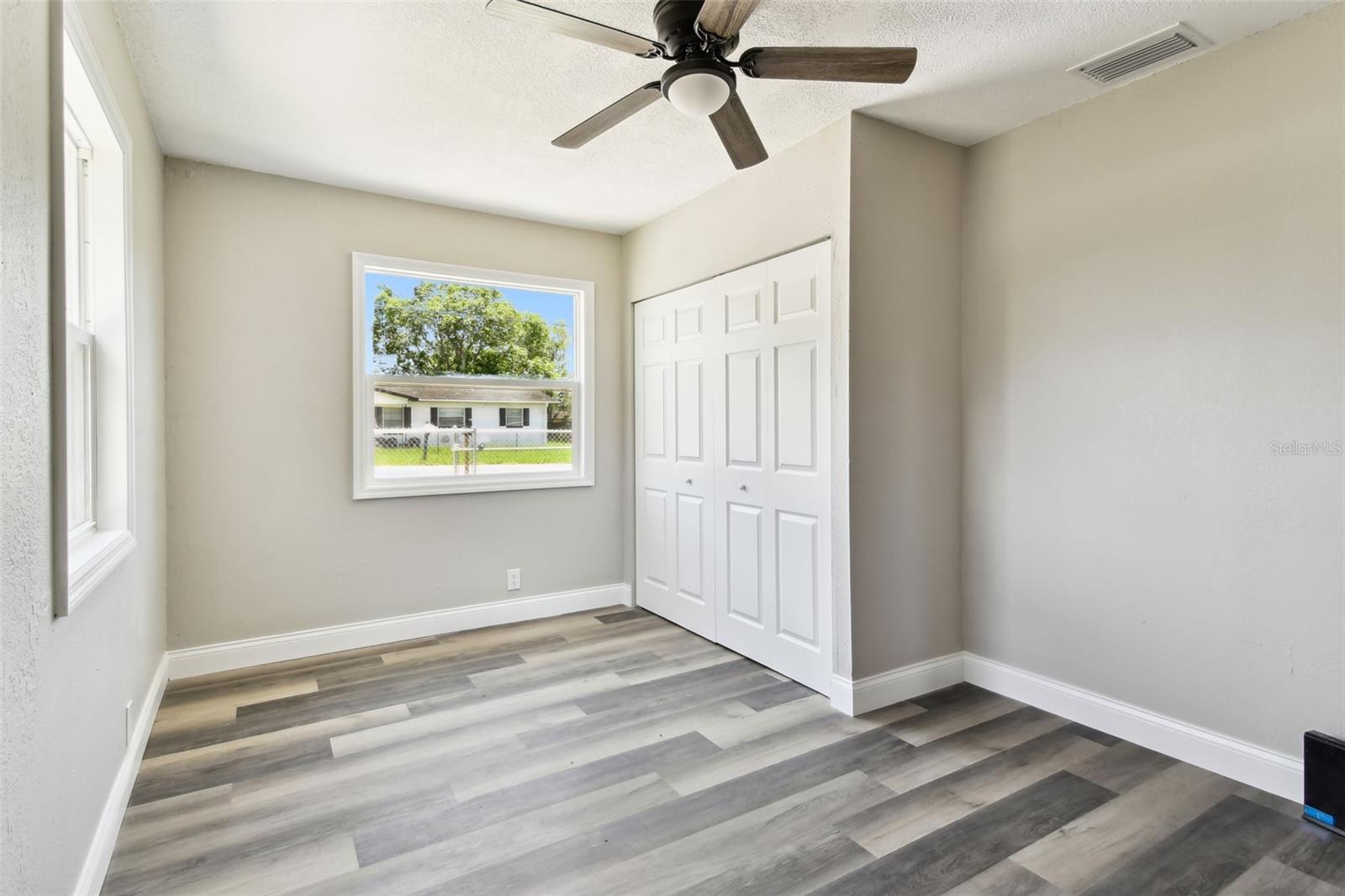 Image 42 of 61 For 2902 Wheeler Street