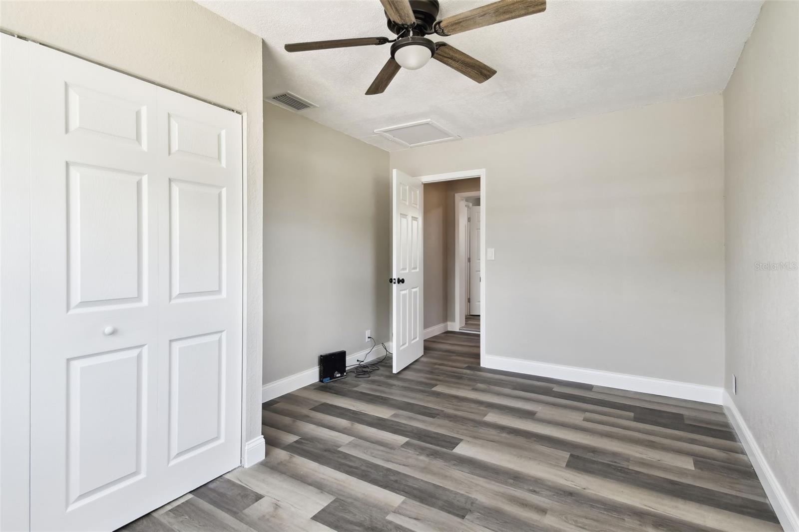 Image 43 of 61 For 2902 Wheeler Street