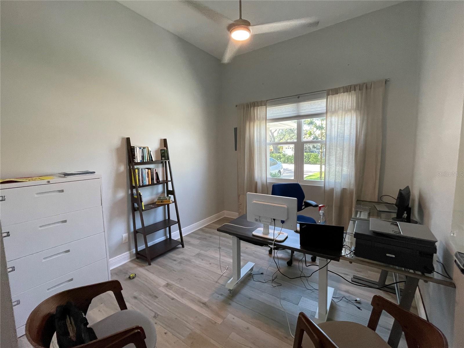 Listing photo id 20 for 2650 Bay Isle Drive Se