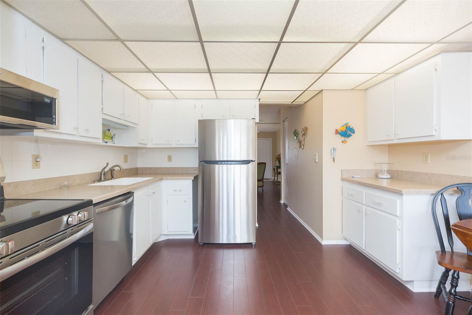 Image 13 of 27 For 315 30th Avenue W B201