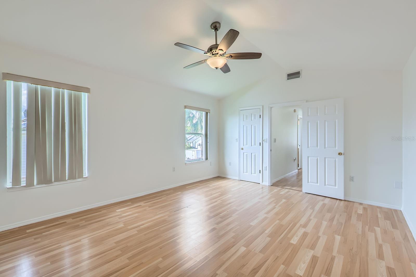 Image 15 of 28 For 12190 Blackheath Circle
