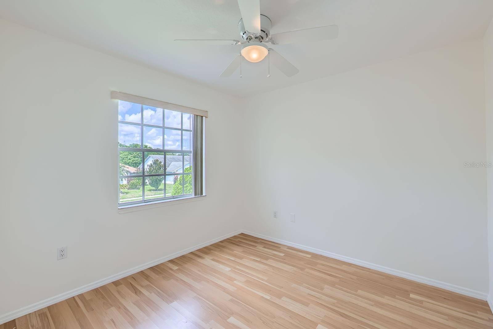 Image 20 of 28 For 12190 Blackheath Circle