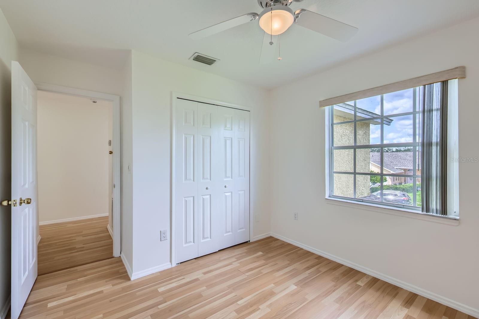 Image 21 of 28 For 12190 Blackheath Circle