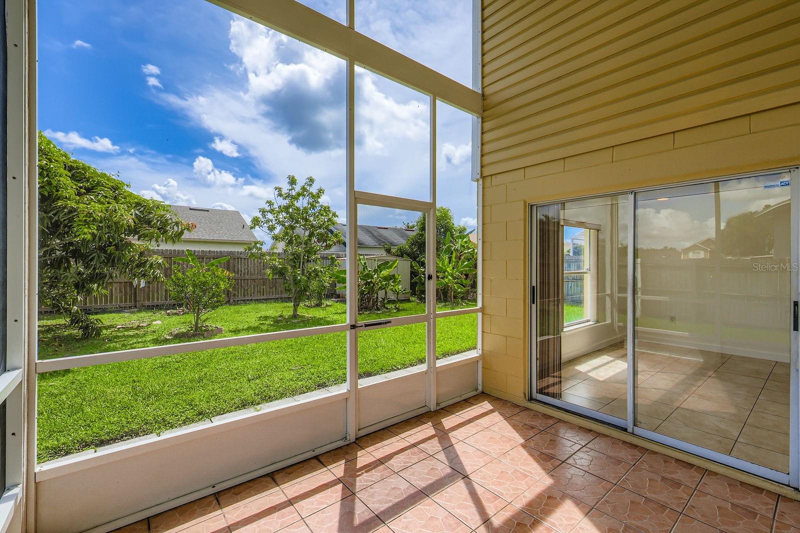 Image 23 of 28 For 12190 Blackheath Circle