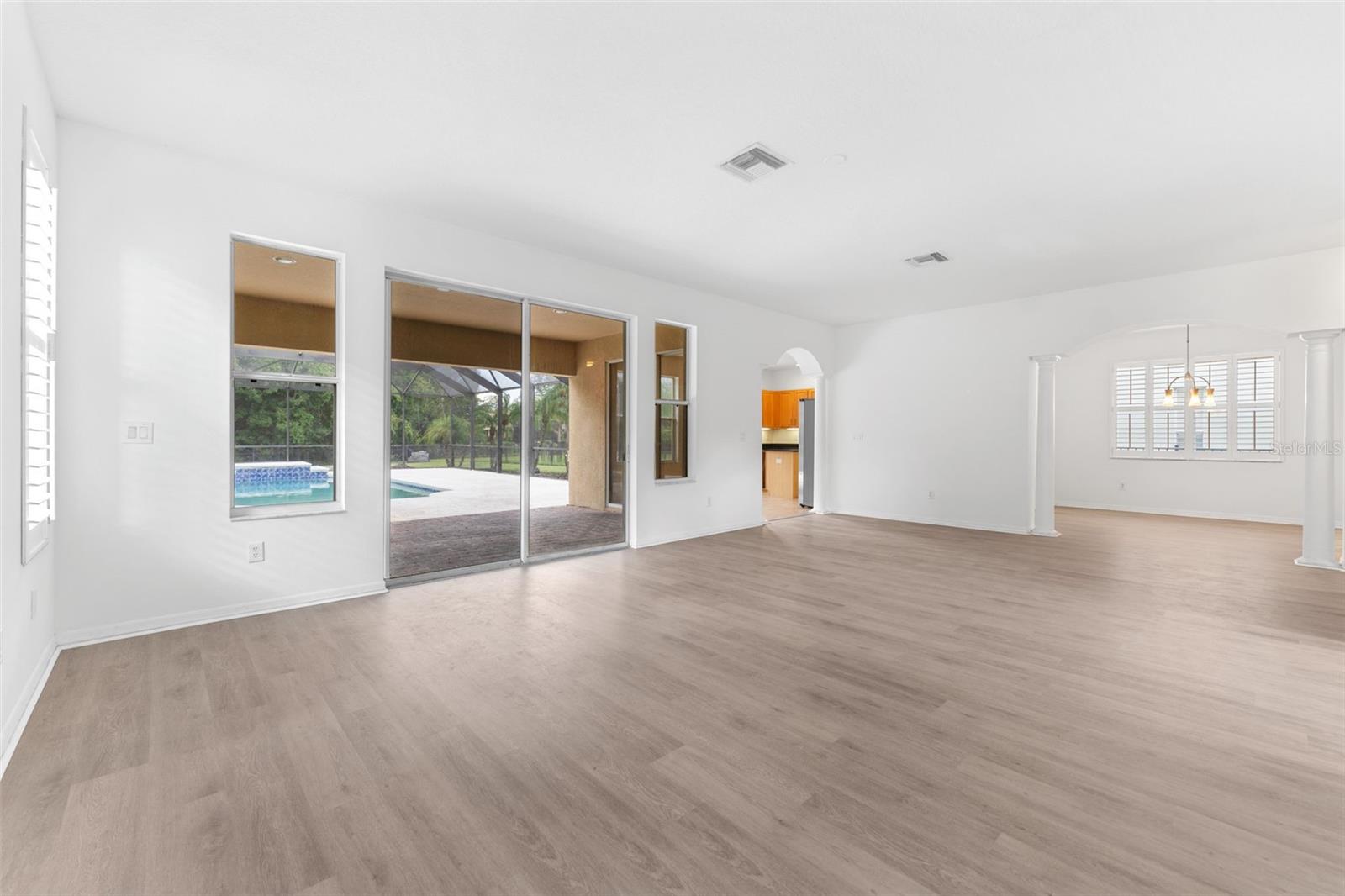 Image 10 of 64 For 10886 Cory Lake Drive