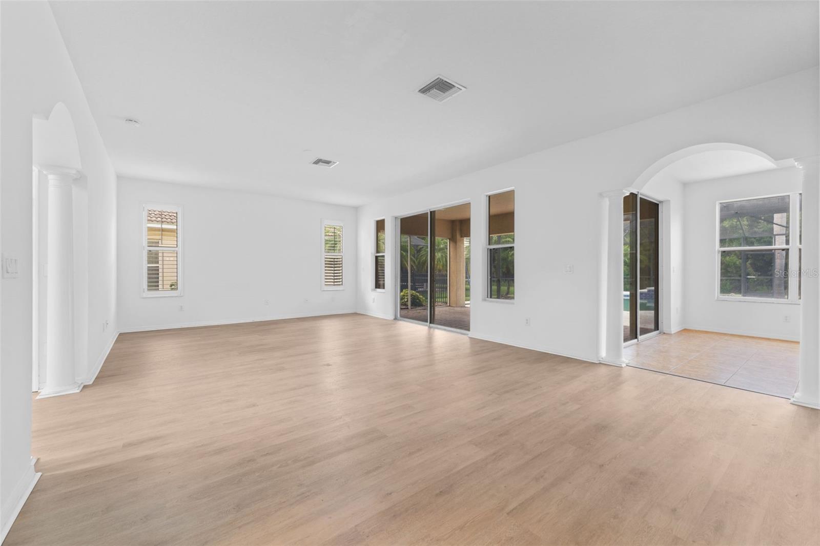Image 13 of 64 For 10886 Cory Lake Drive