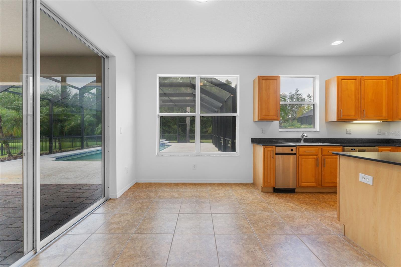 Image 14 of 64 For 10886 Cory Lake Drive
