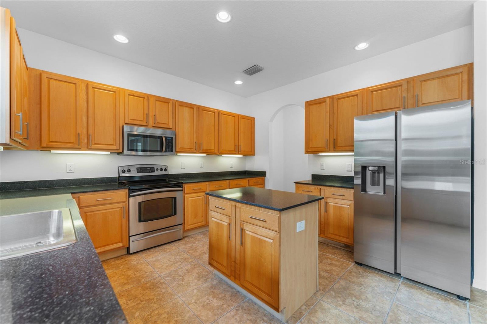 Image 16 of 64 For 10886 Cory Lake Drive