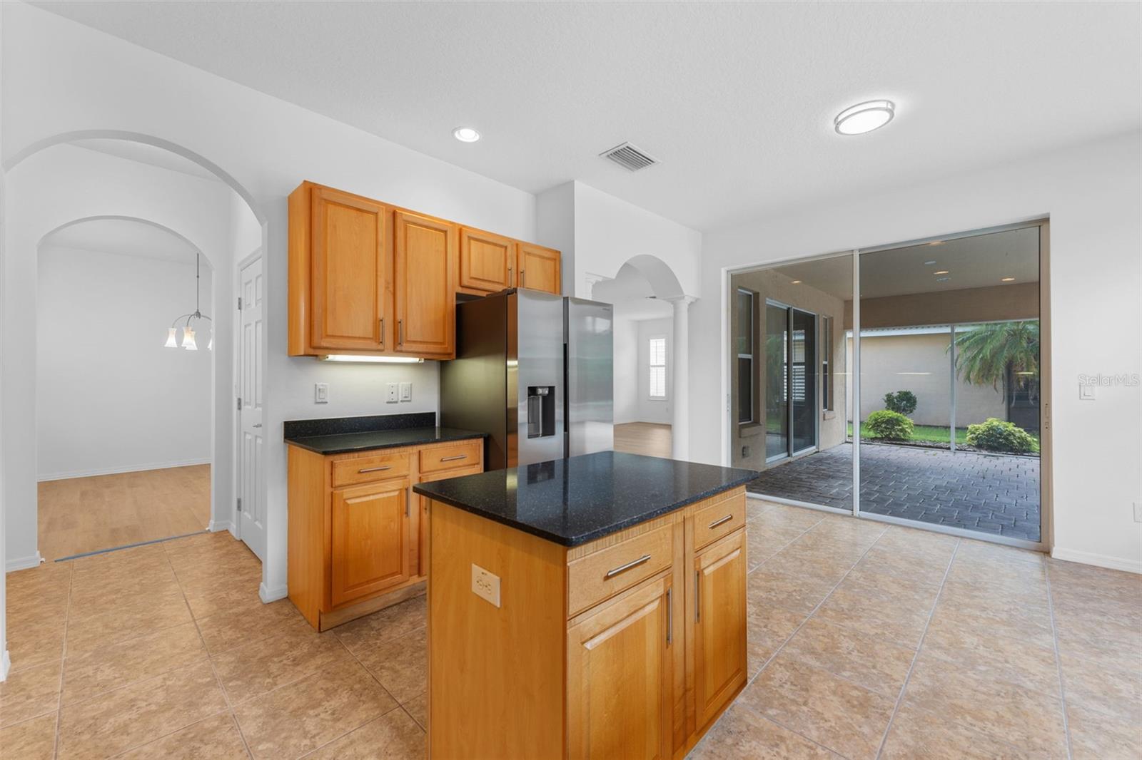 Image 18 of 64 For 10886 Cory Lake Drive