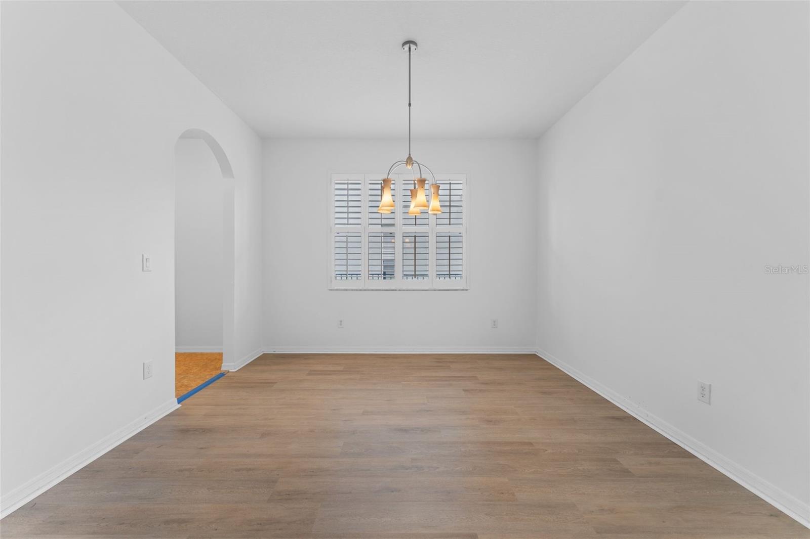 Image 19 of 64 For 10886 Cory Lake Drive