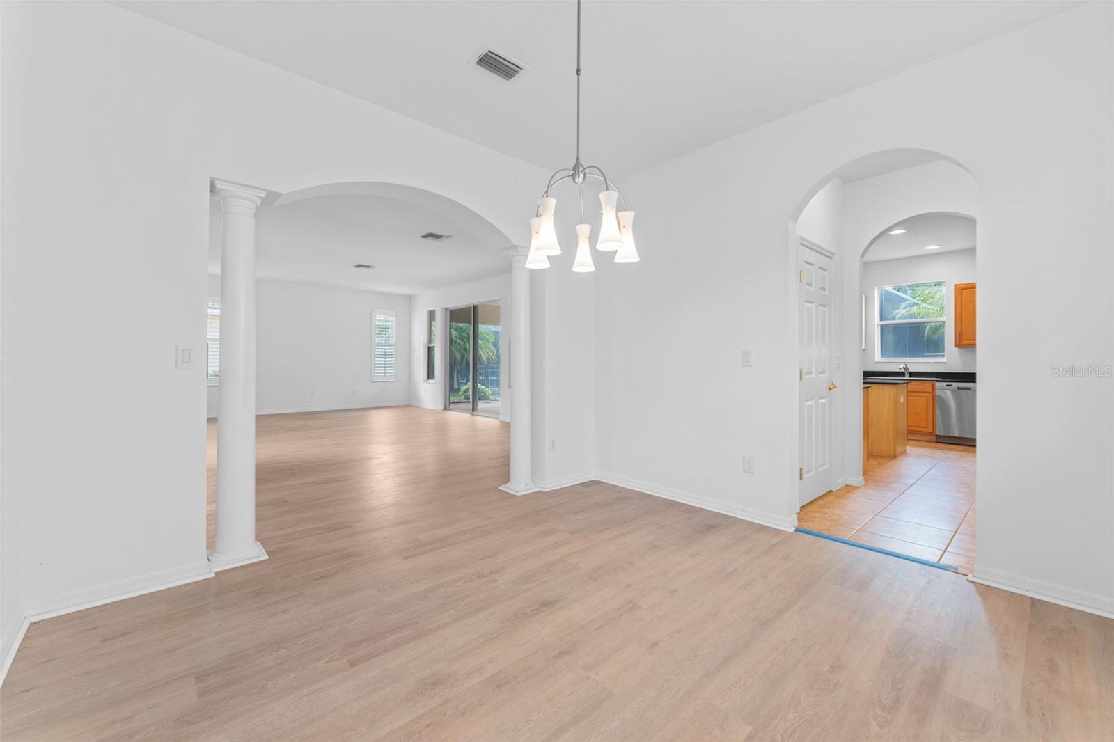 Image 20 of 64 For 10886 Cory Lake Drive