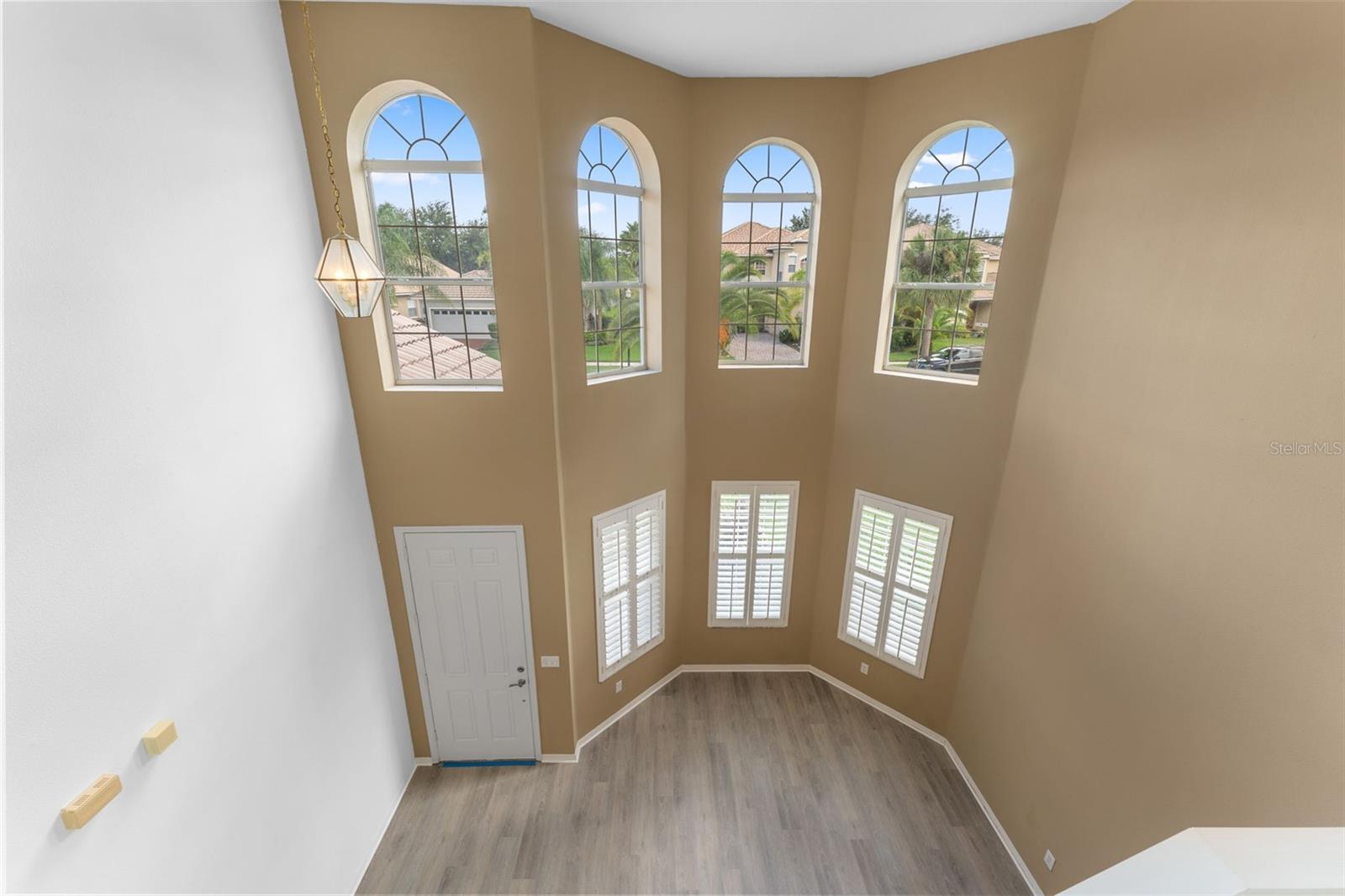 Image 22 of 64 For 10886 Cory Lake Drive