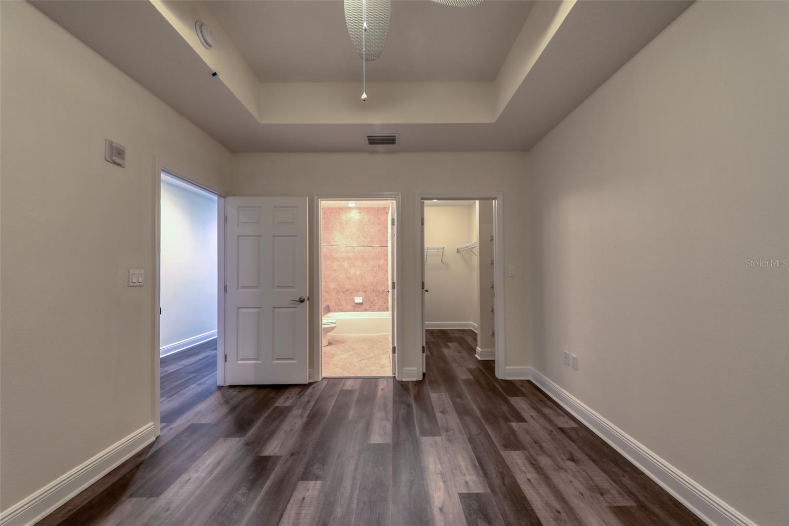 Image 23 of 48 For 17715 Gulf Boulevard 303