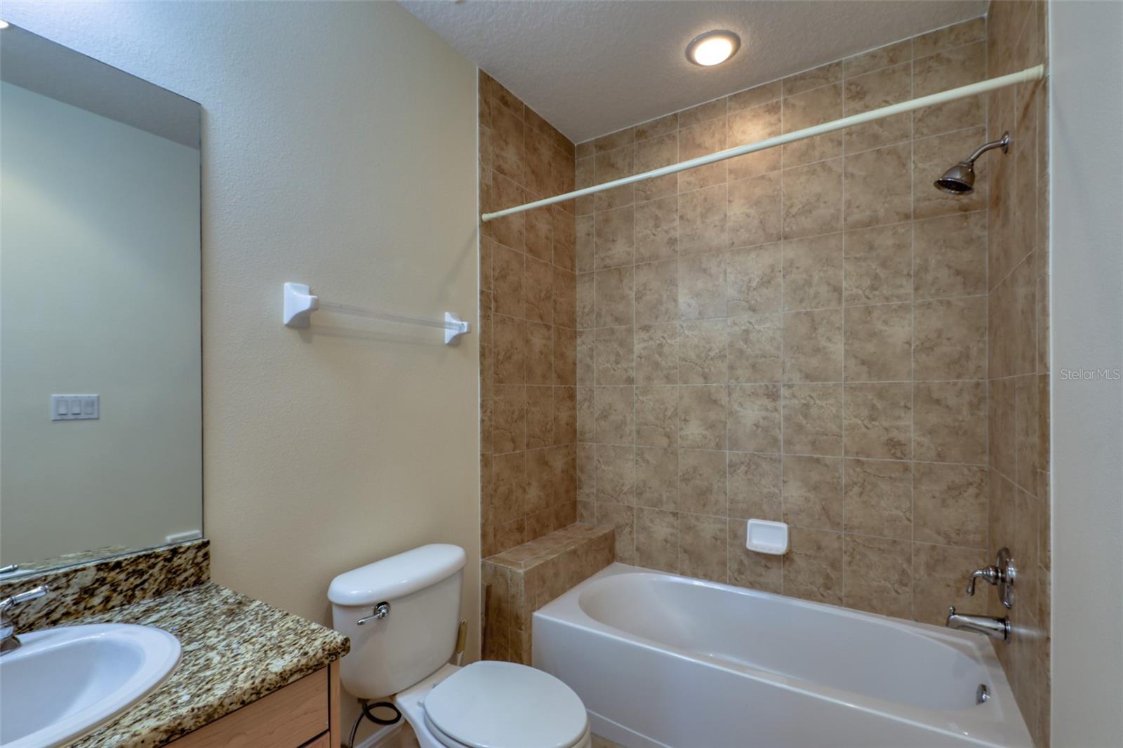 Image 26 of 48 For 17715 Gulf Boulevard 303