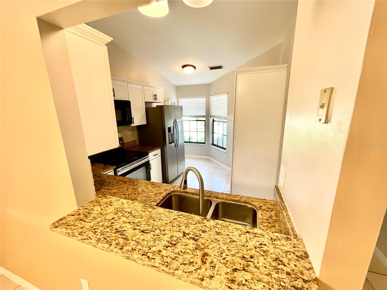Image 6 of 23 For 2277 Abbey Lane F