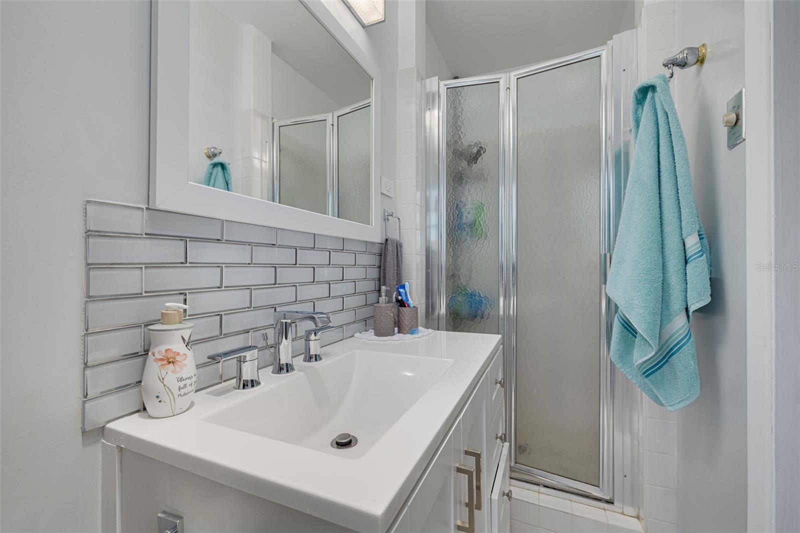 Image 18 of 32 For 21078 Honeysuckle Street