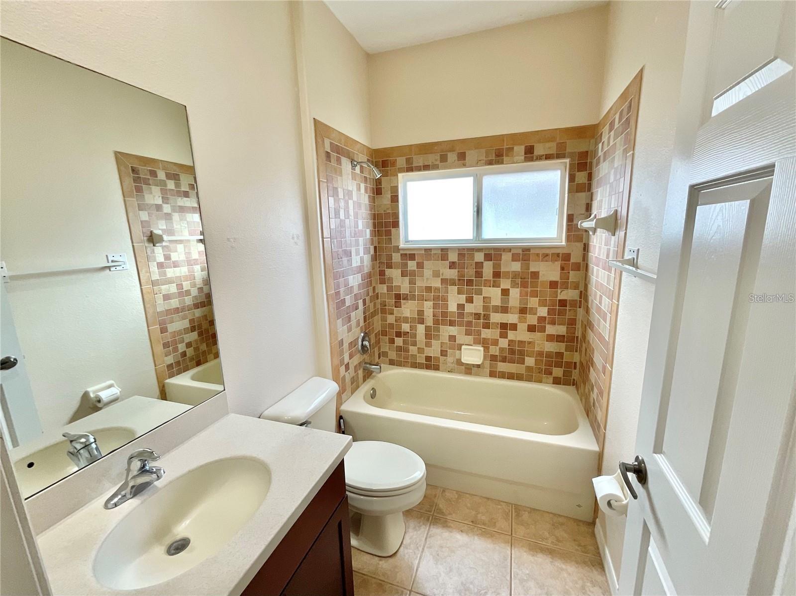 Image 22 of 34 For 1839 Mira Lago Circle