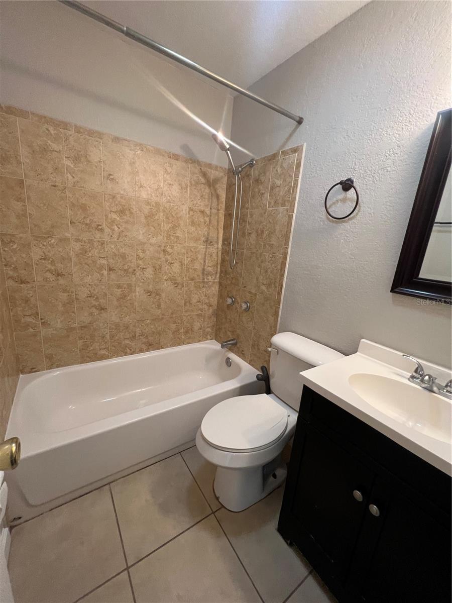 Image 18 of 25 For 4514 Eden Rock Road
