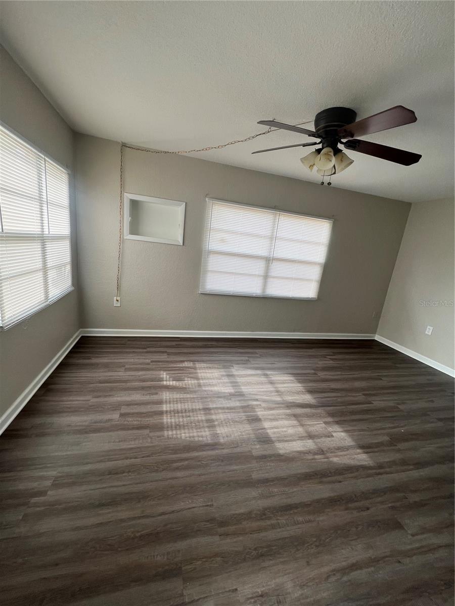 Image 4 of 25 For 4514 Eden Rock Road