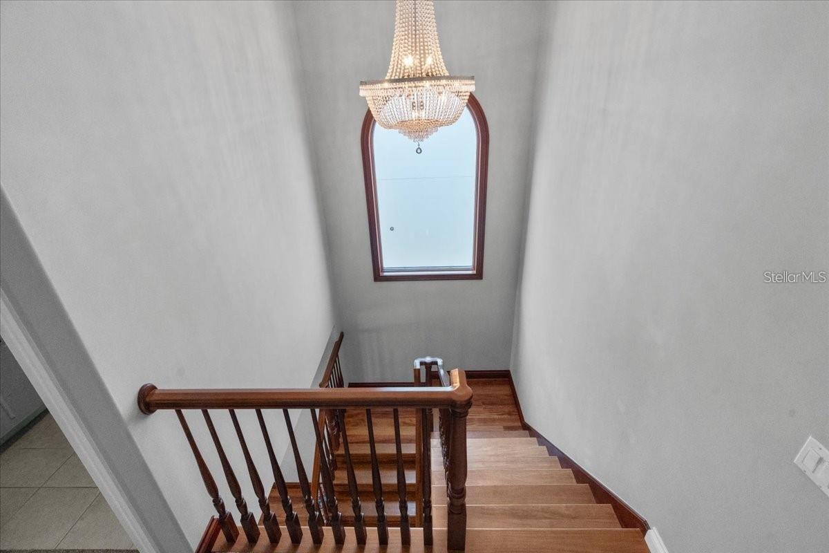 Image 32 of 46 For 827 Bayshore Drive