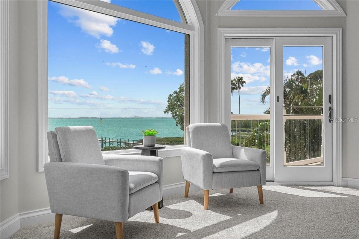 Image 35 of 46 For 827 Bayshore Drive