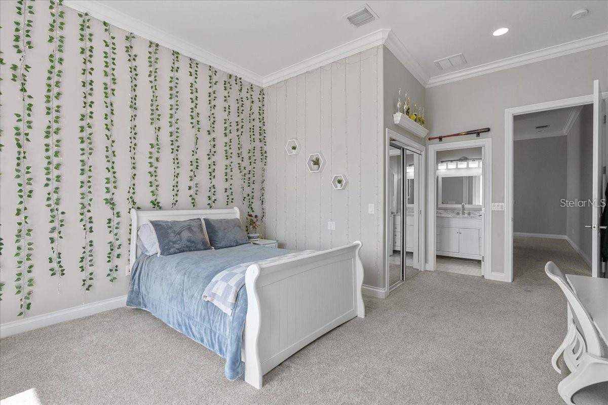 Image 41 of 46 For 827 Bayshore Drive