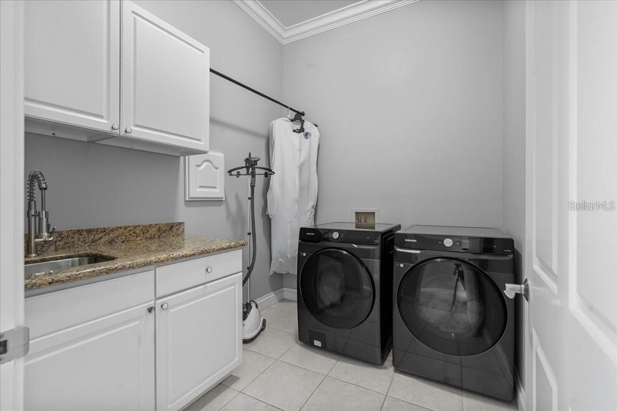 Image 44 of 46 For 827 Bayshore Drive