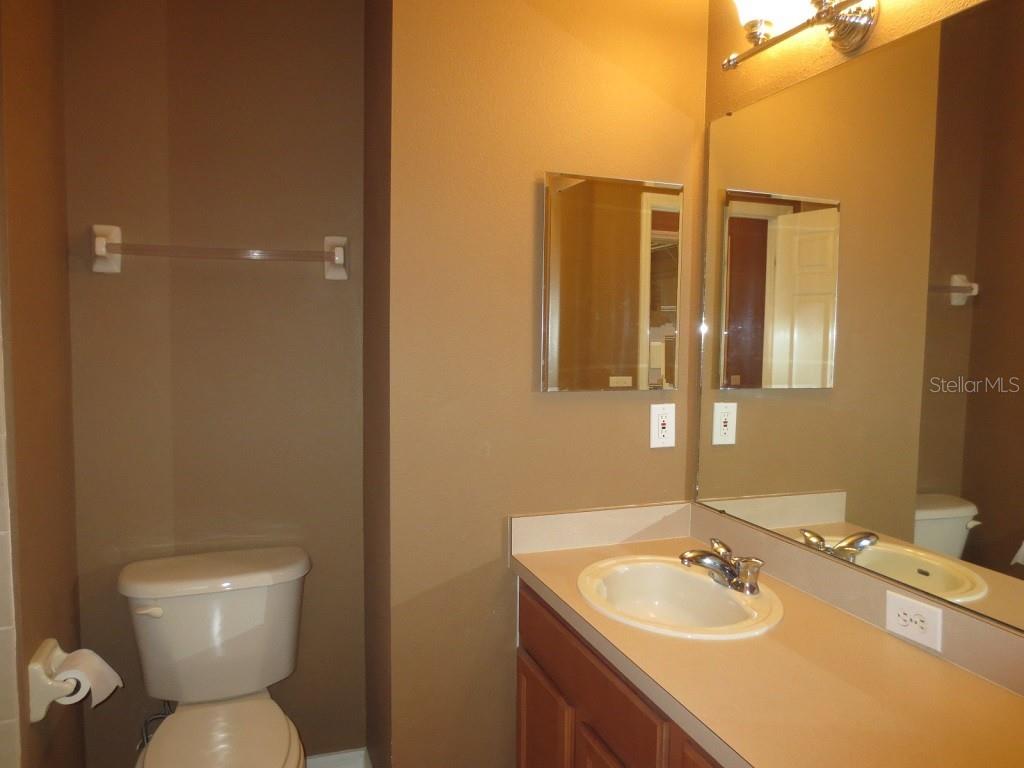 Image 15 of 16 For 11204 Avery Oaks Drive