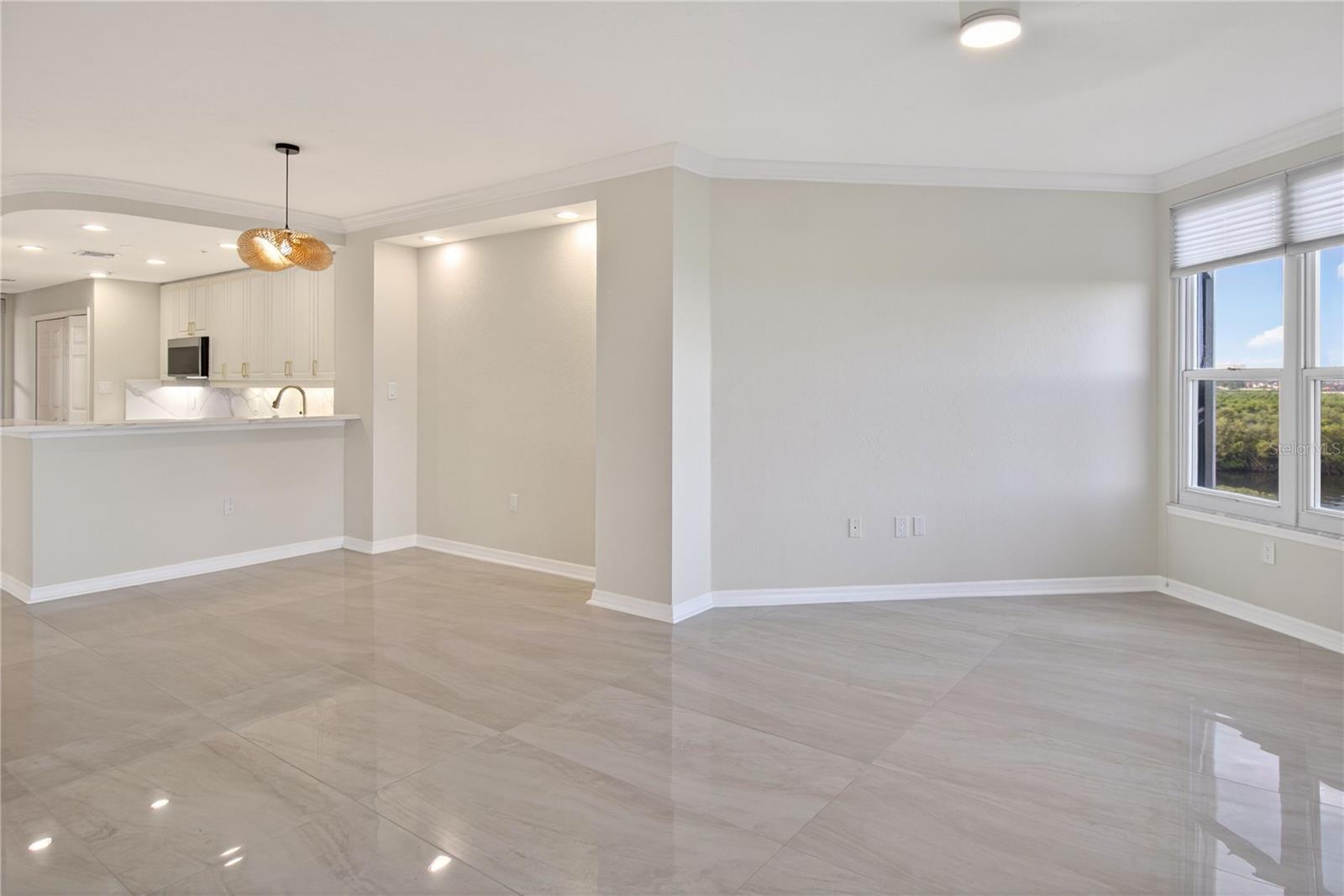 Image 17 of 47 For 5430 Eagles Point Circle 202