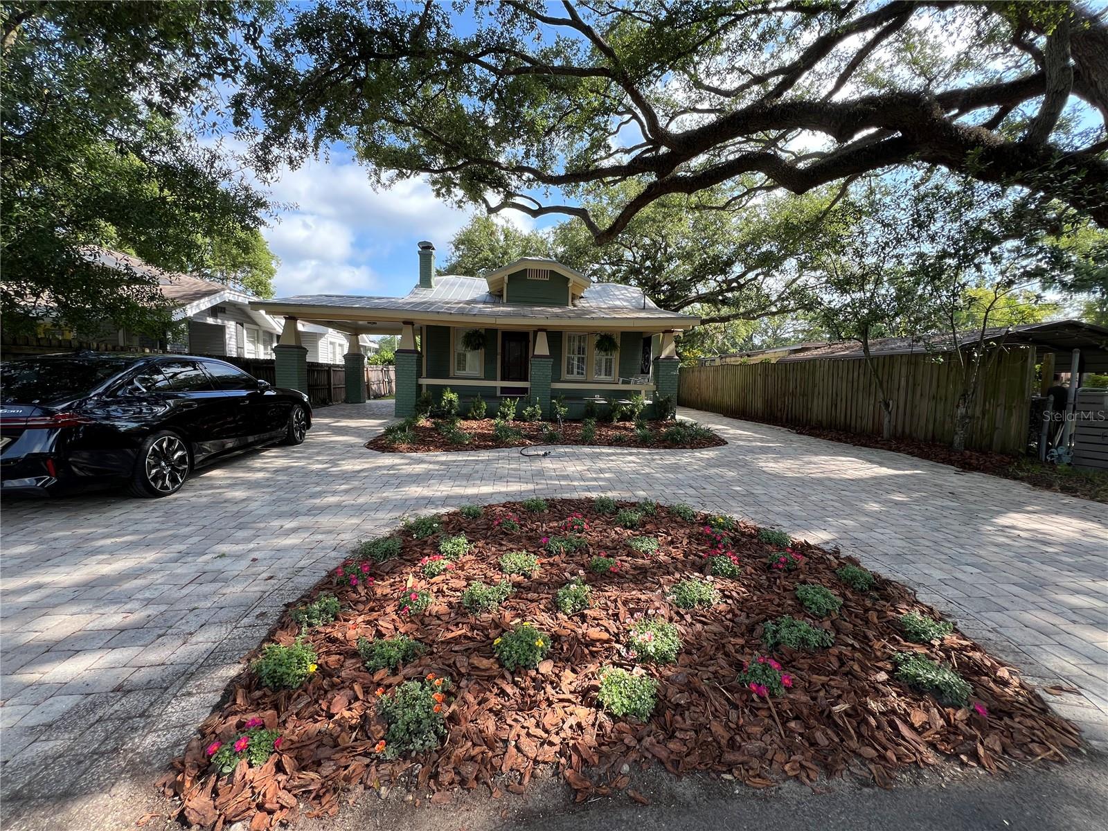 Image 2 of 66 For 205 Louisiana Avenue