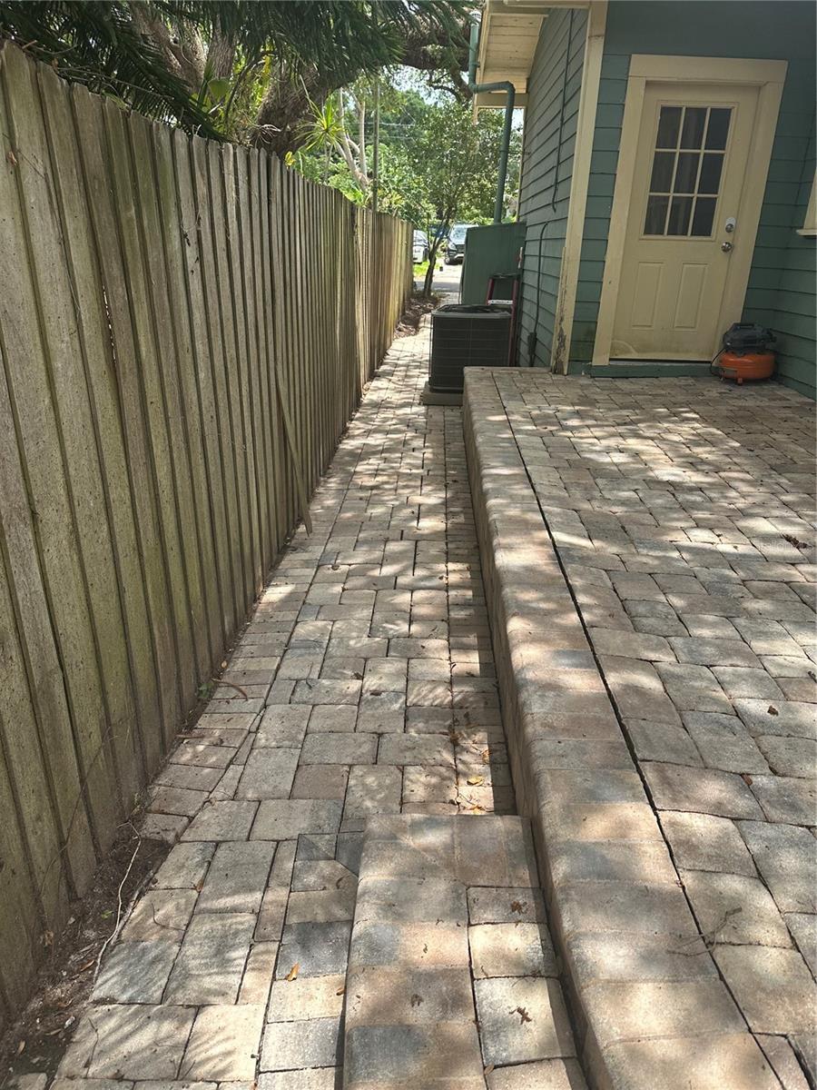 Image 38 of 66 For 205 Louisiana Avenue